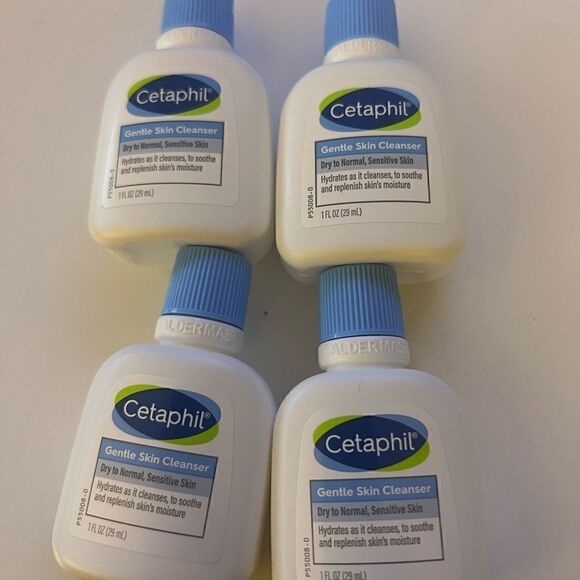 Cetaphil Oily Skin Cleanser 4pcs (4fl oz) - Picture 2 of 2